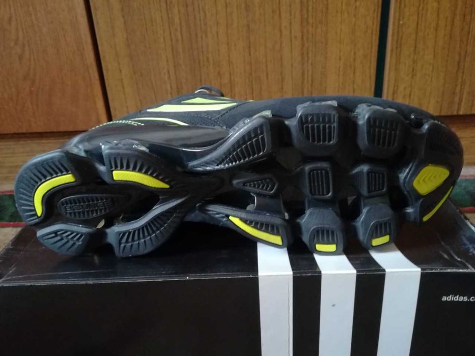 Мужские кроссовки Adidas