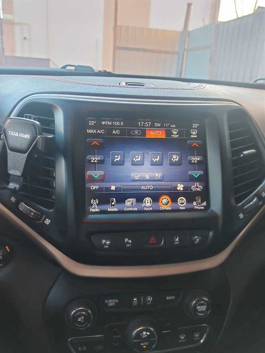 Продам Jeep Cherokee TrailHawk Elit 2015/2016