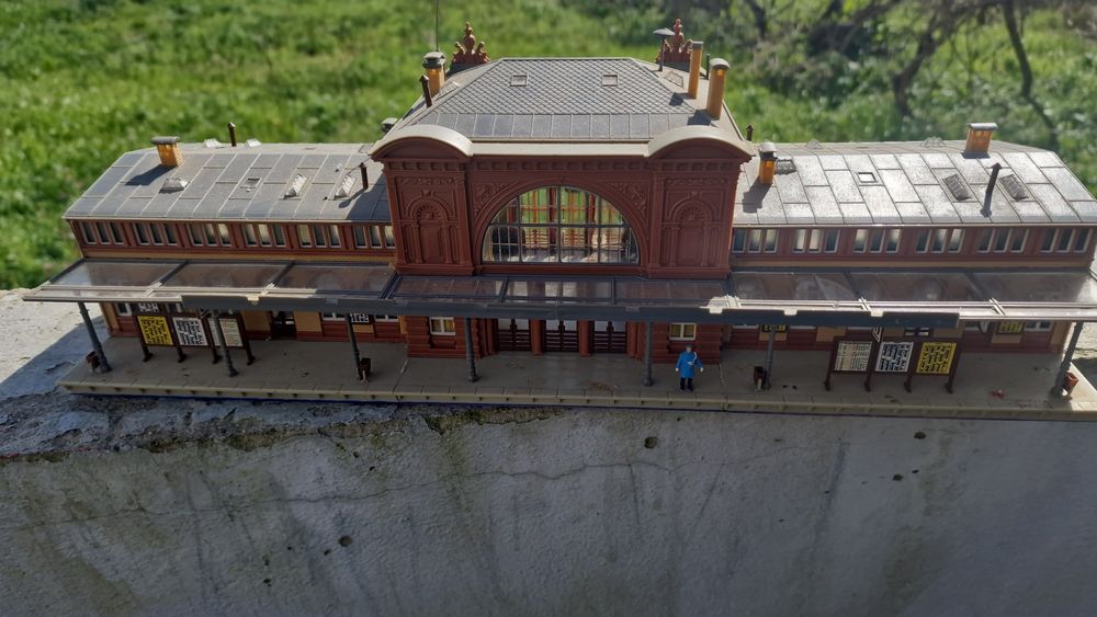 Comboios e decoracoes estações  ho novos envio ctt .