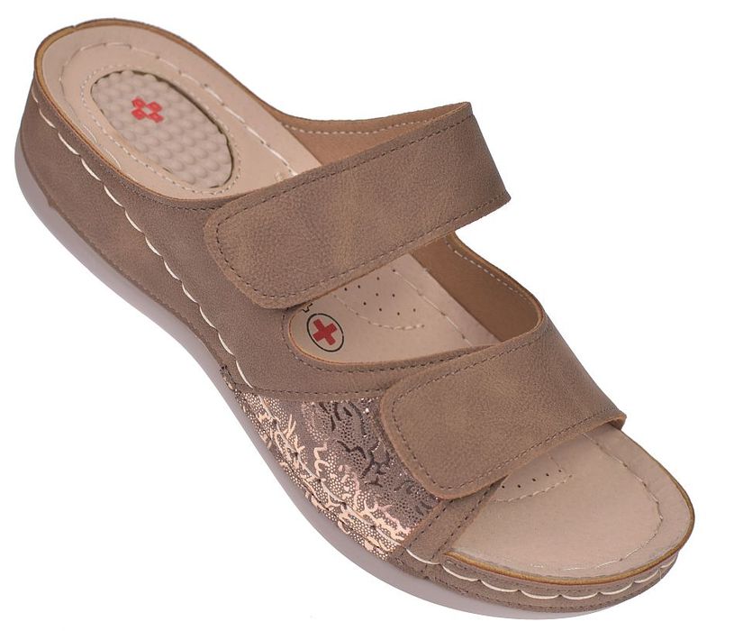 Klapki damskie na ostrogi piętowe 3017 Nbr rozmiar: 39