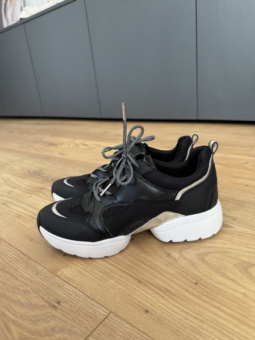 Оригінальні жіночі  кросівки  Michael Kors Octavia Trainer Tech Canvas Black