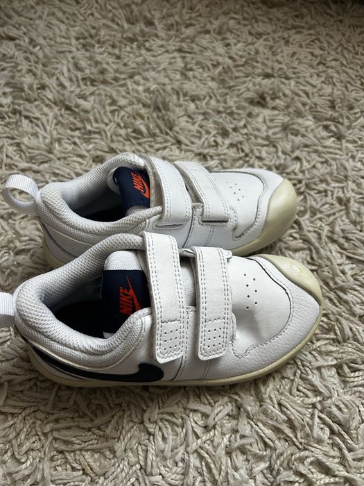 Nike кросівки 26 розмір,15см стілка
