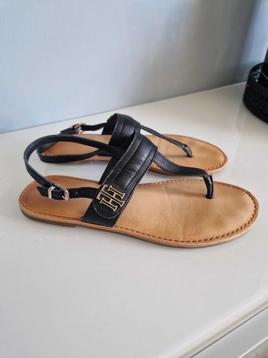 Skórzane sandały, japonki Tommy Hilfiger