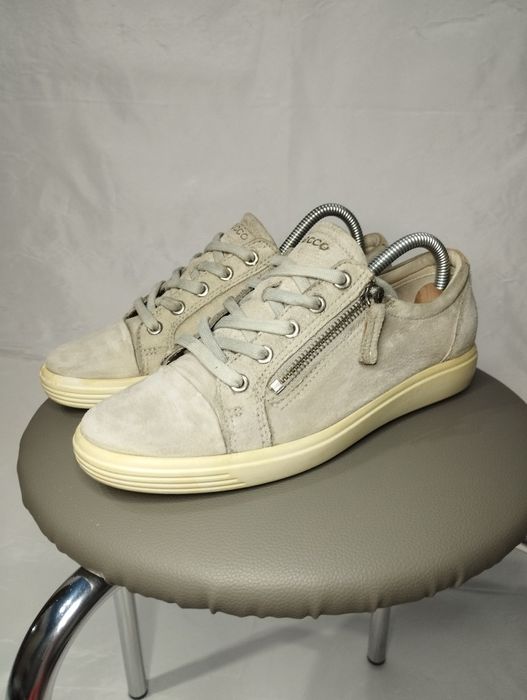 ECCO замшеві жіночі кросівки, 39 розмір.