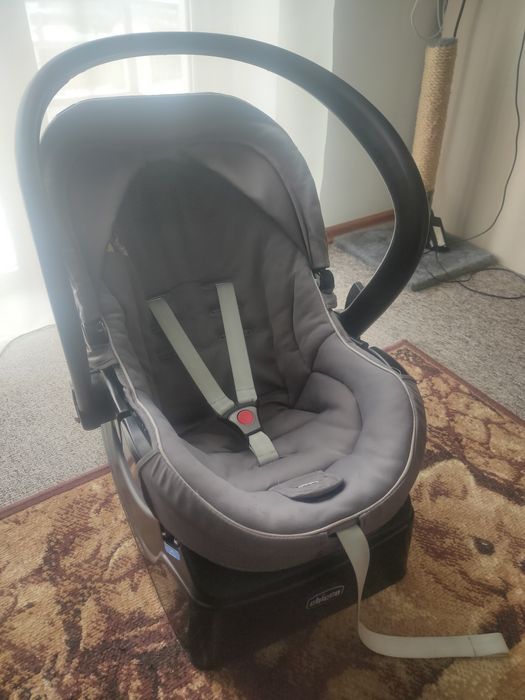 Автокрісло 0+ Chicco