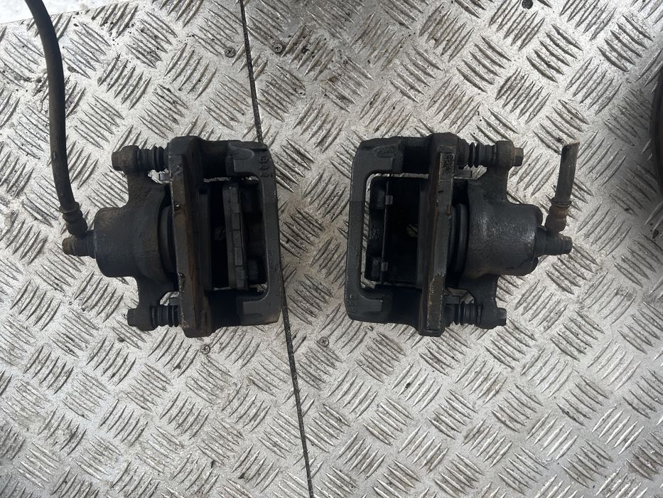 Задний суппорт Мазда сх7 mazda cx7