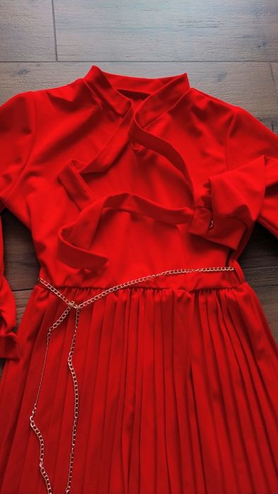 Śliczna sukienka roz S/M jak nowa