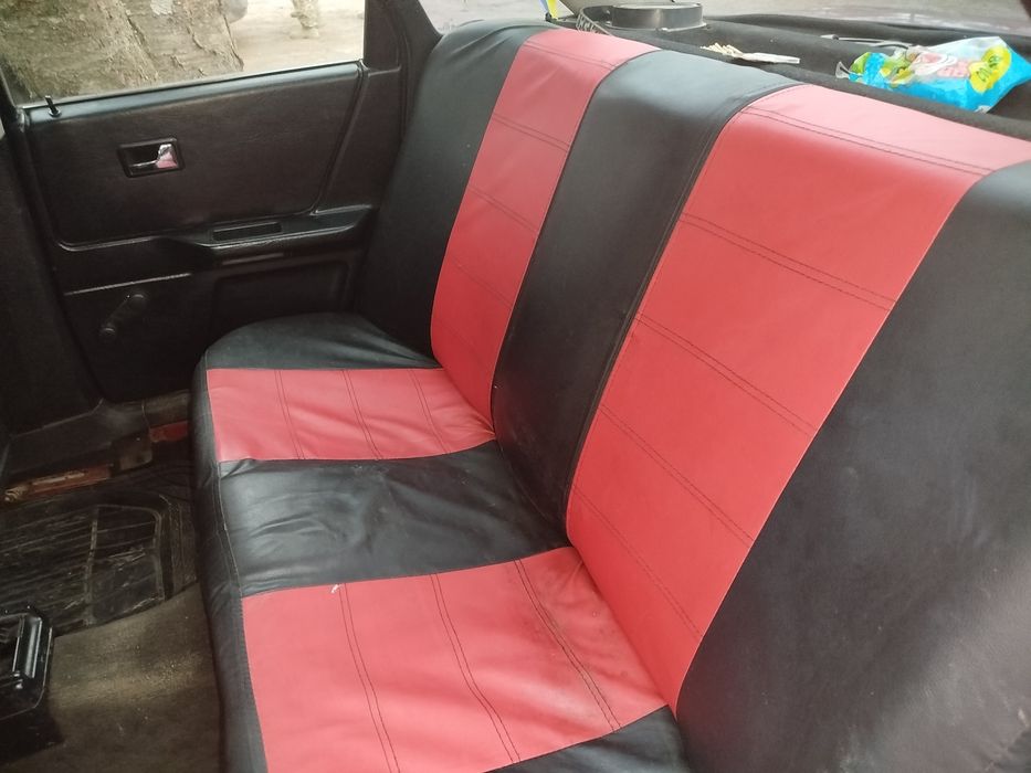 AUDI 80 B3 1.8 бензин
