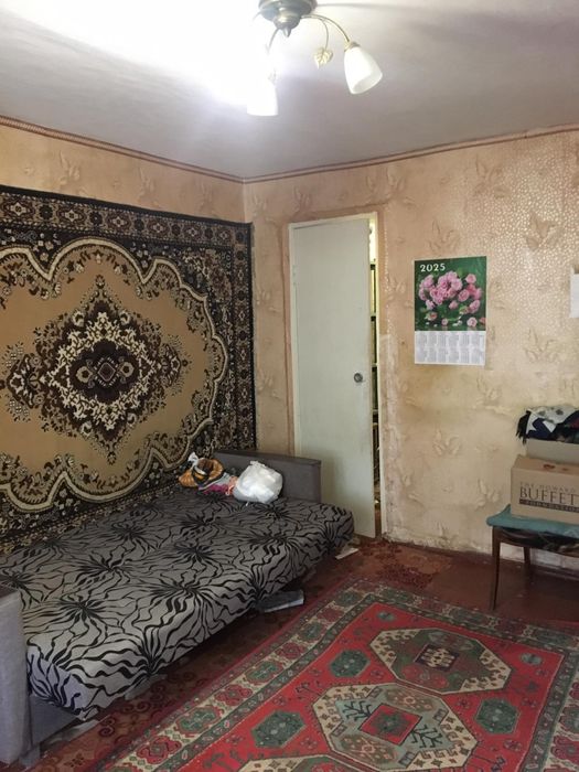 Продається затишна 2х кімнатна квартира по вул. В. Чорновола