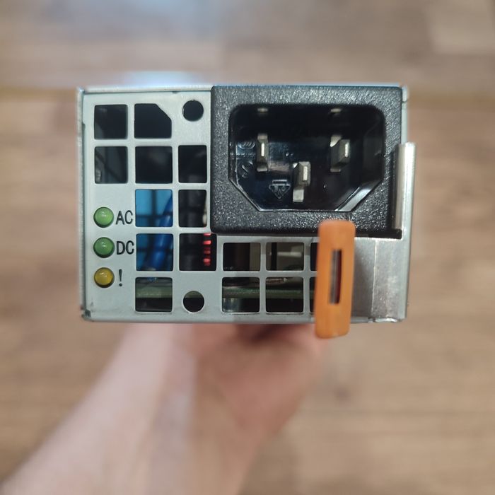 Зарядний пристрій для акумулятор Зарядний пристій  12В 50А. LiFePo4