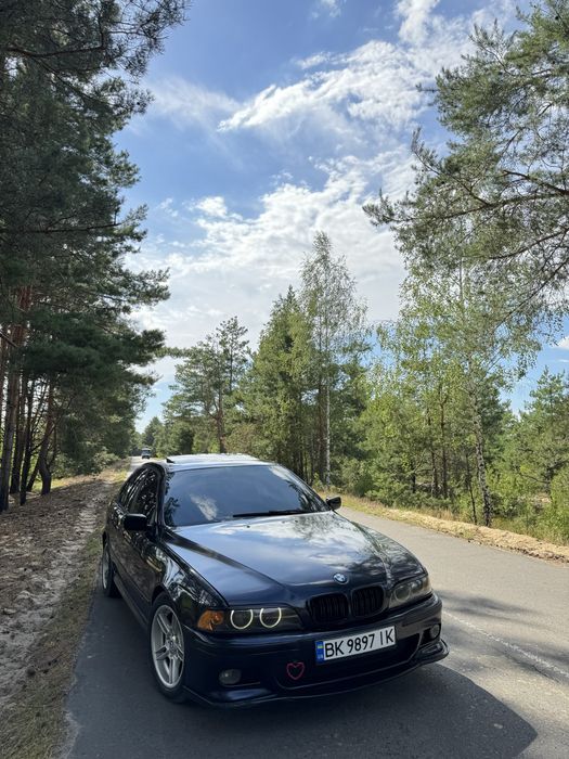 БМВ е39 5 серія