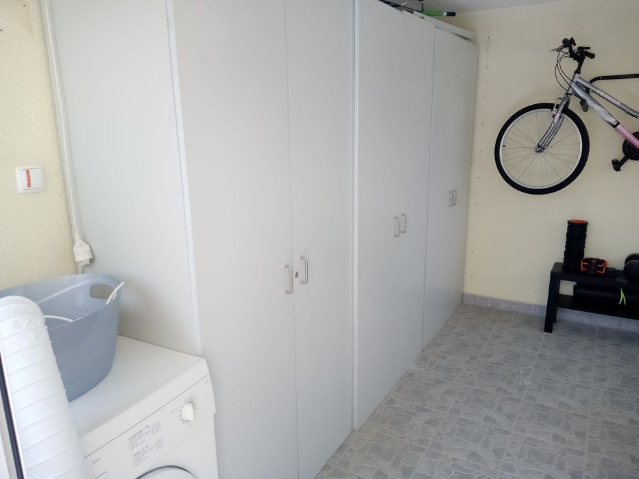 1 Armário  para garagem