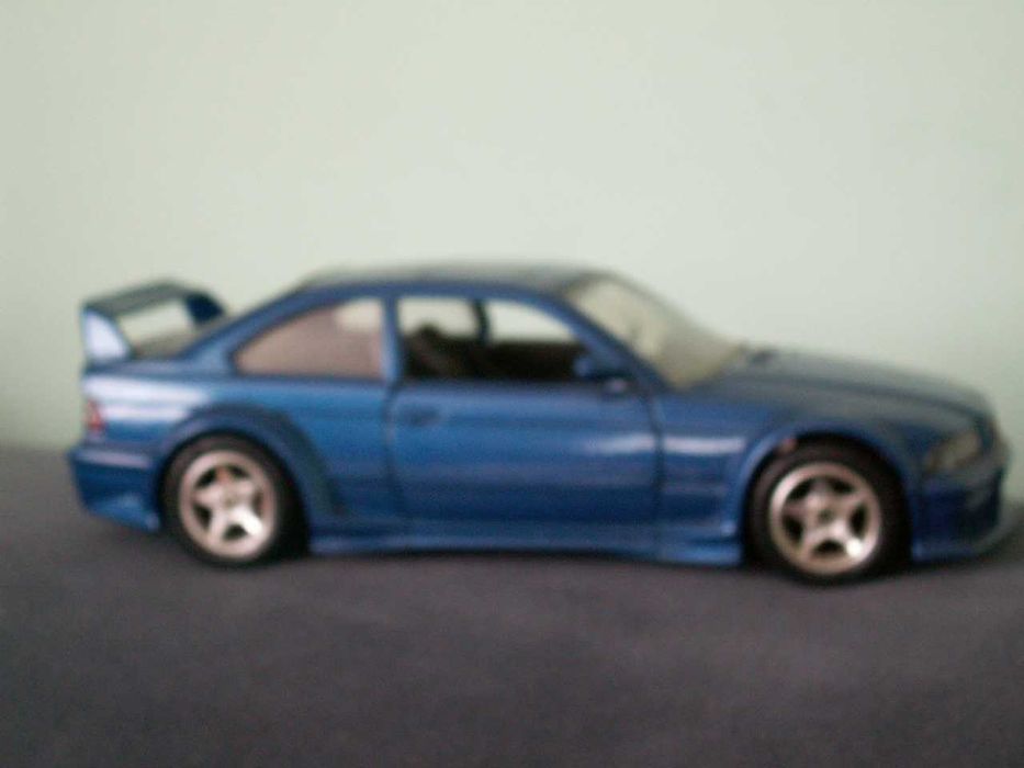 Stare BBurago - Made in ITALY - BMW M3 - 1/24