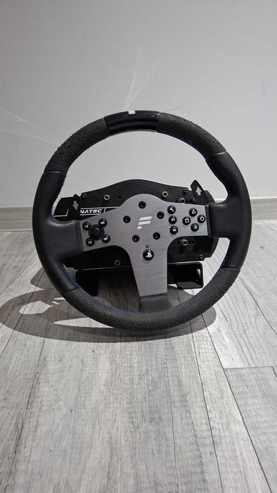 Zestaw do simracingu Fanatec - ClubSport V2.5, CSL Elite P1, CSL Pedals Load Cell