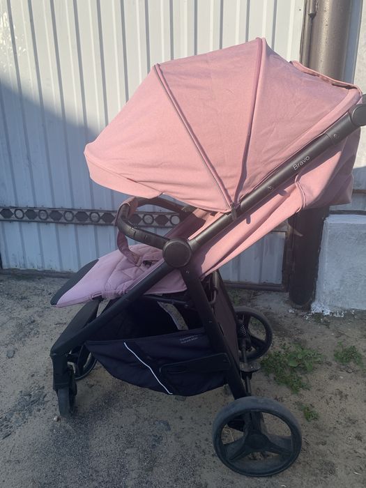 Прогулянковий візок Carrello bravo