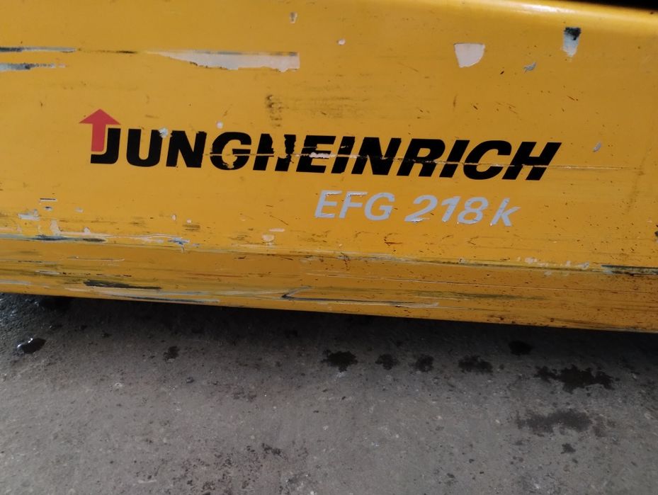 Wózek widłowy elektryczny Jungheinrich EFG 218K  1.8t Triplex