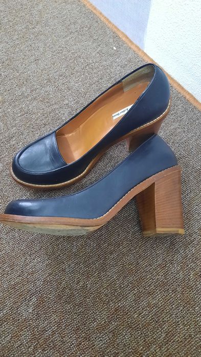 Стильні шкіряні туфлі