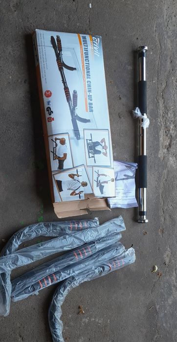 Drążek do podciągania komplet  hrom