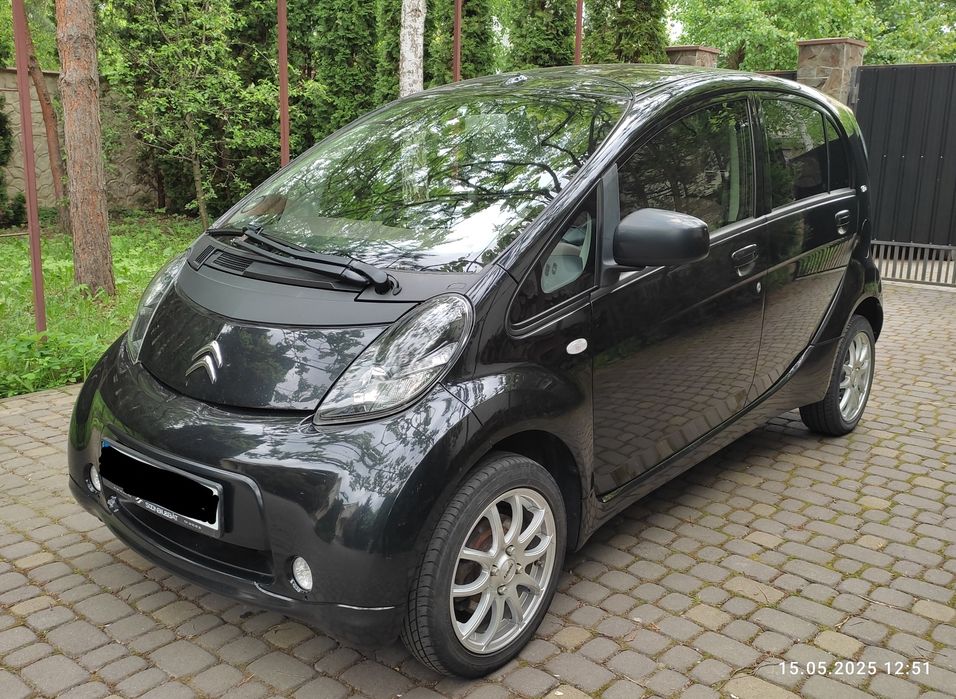 Citroen c-zero, Peugeot i-on, Mitsubishi i-miv