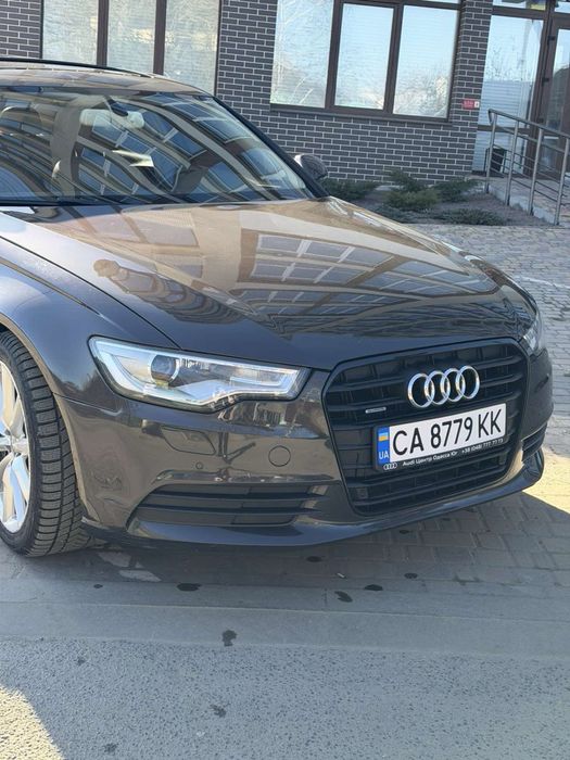 Audi Quattro 2012 рік