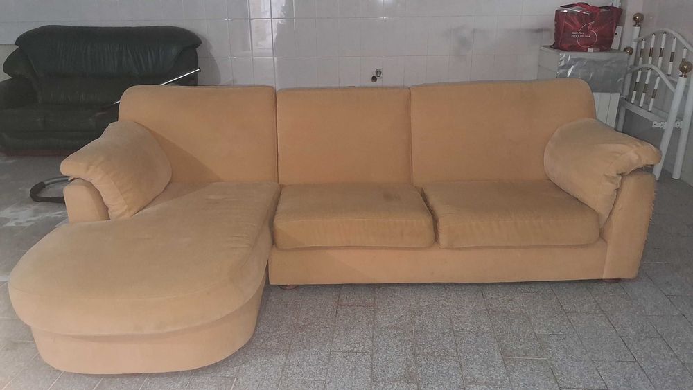 Sofá chaselong -