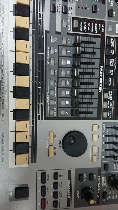 Roland Groovebox MC-505