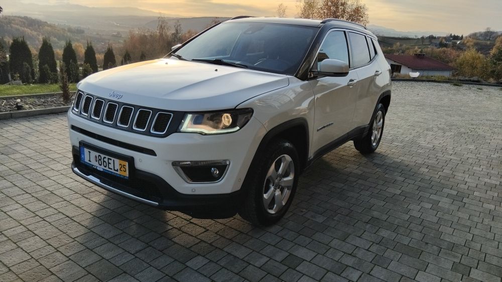Jeep compass  super stan 4x4