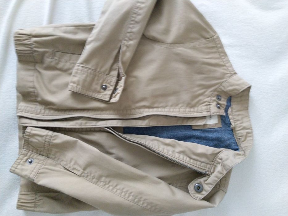 Casaco/jaqueta beje -3/4 anos