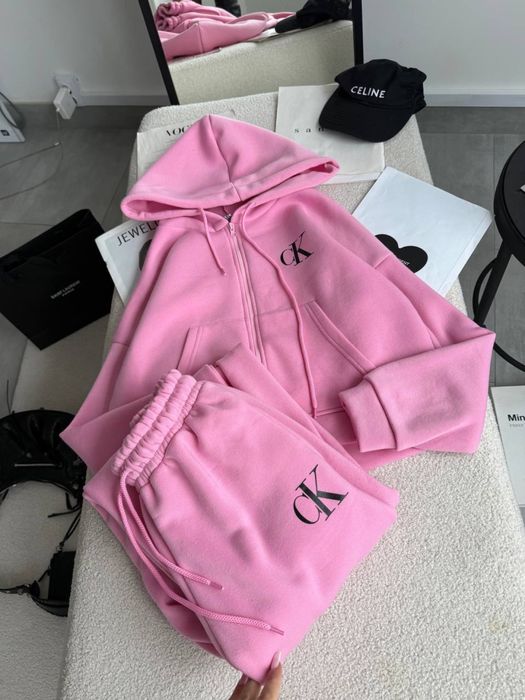 Женский теплый спортивный костюм/Жіночий теплий спортивний костюм СК