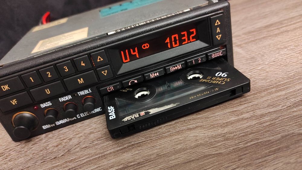 radio BMW BAVARIA C electronic Z3 E34 E36 E31 E30 E32 E28 Z1 Z2 E21 E27 24 BLUETOOTH