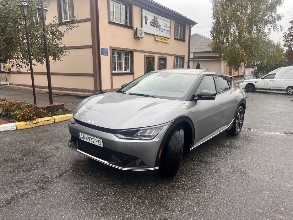 Kia ev6 77 кВт всі деталі по телефону