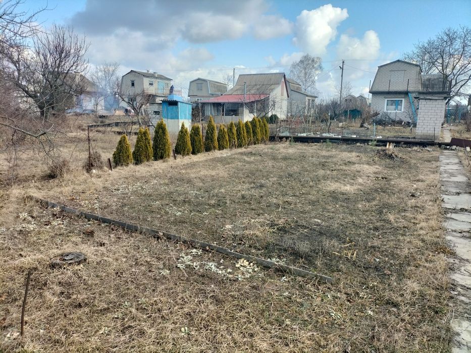 Продам дачу  Сады 3