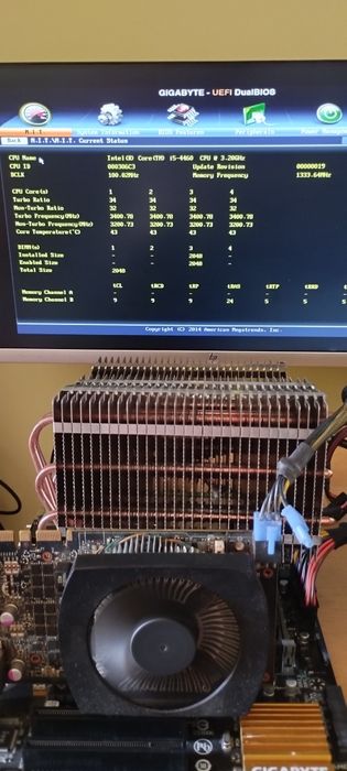 Комплект Gigabyte GA-97-D3H i5 4460 охолодження