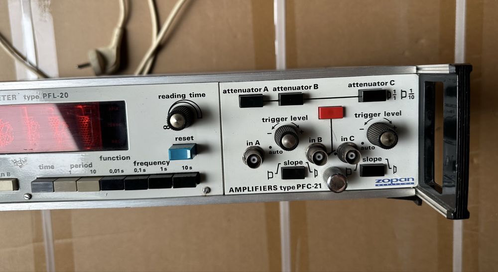 Miernik czestotliwosci Zopan PFL-20 Nixie