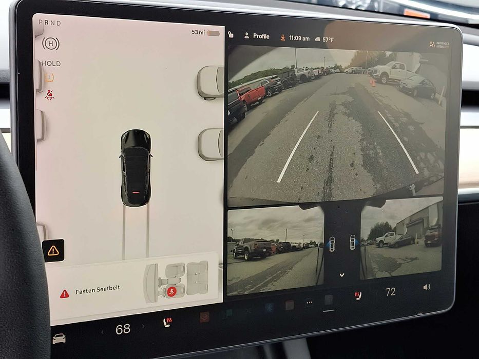 Tesla Model Y      2021
