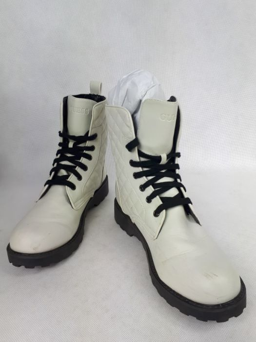 Buty trapery GUESS Ecru glany botki kozaki 41