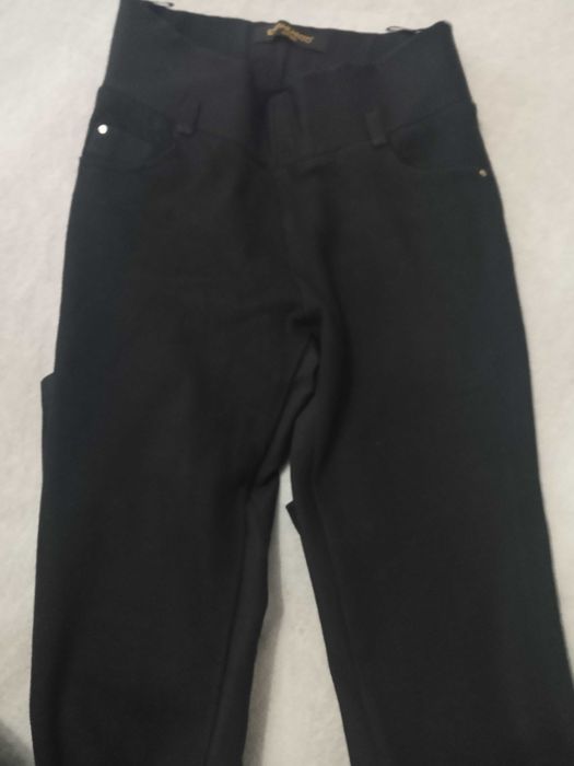 Легінси якісні чорного кольору щільна тканина добрий стан розмір xs-s