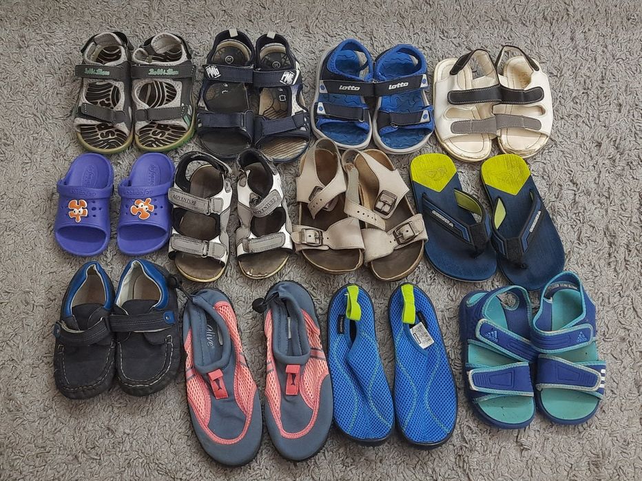 Взуття дитяче різне,літо ,осінь,зима кросівки,санділі,кеди