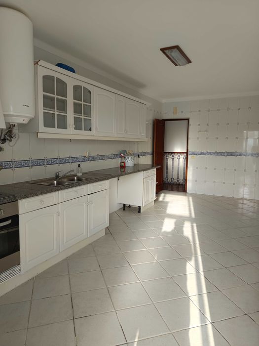 ABRANTES- Apartamento  T3 junto ao hospital