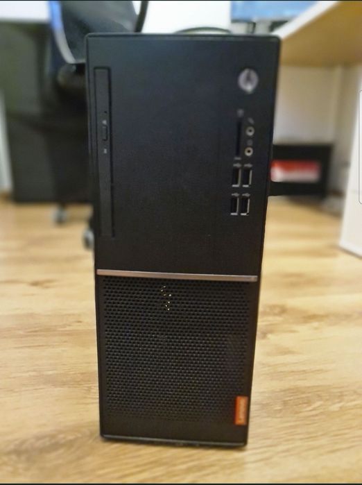 Lenovo V520 | Intel i5 | 16 GB RAM | SSD + HDD | Windows 11