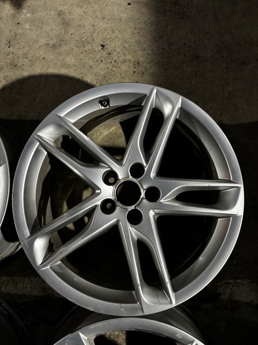 Диски диск Audi Ауді Q5 R19  з 2012/2017 рік стан гарний