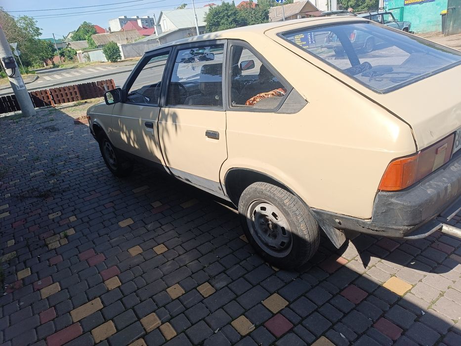 Продам Москвич 2141