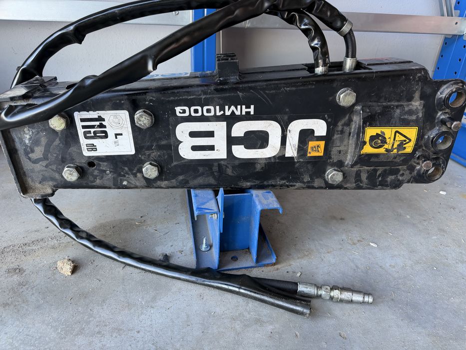 Mlot hydrauliczny HM100 Q  wyburzeniowy udarowy