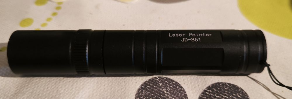 Ponteiro laser novo