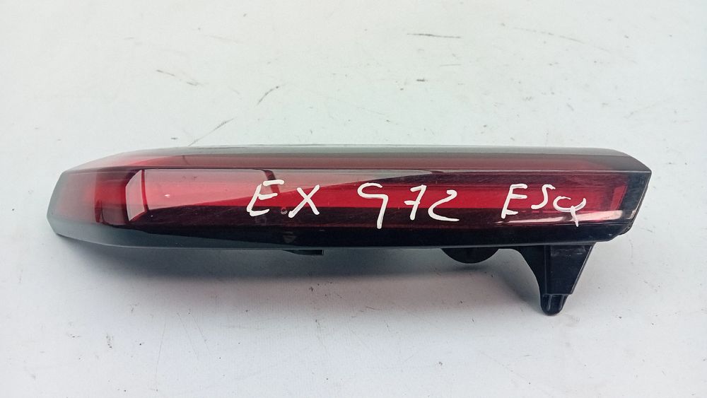 Farolim da mala esquerdo CITROËN C4 III