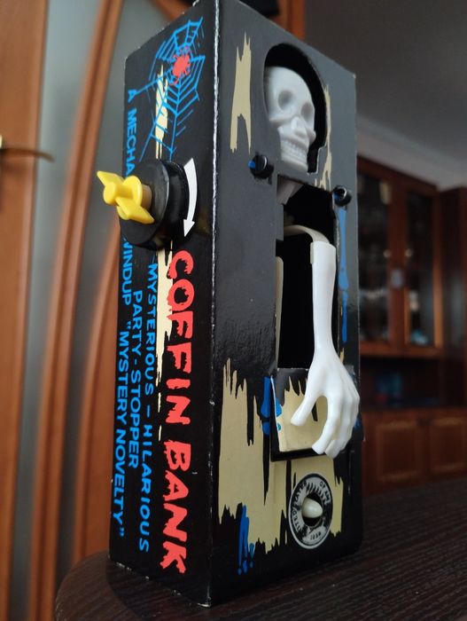 Coffin bank сувенік копілка