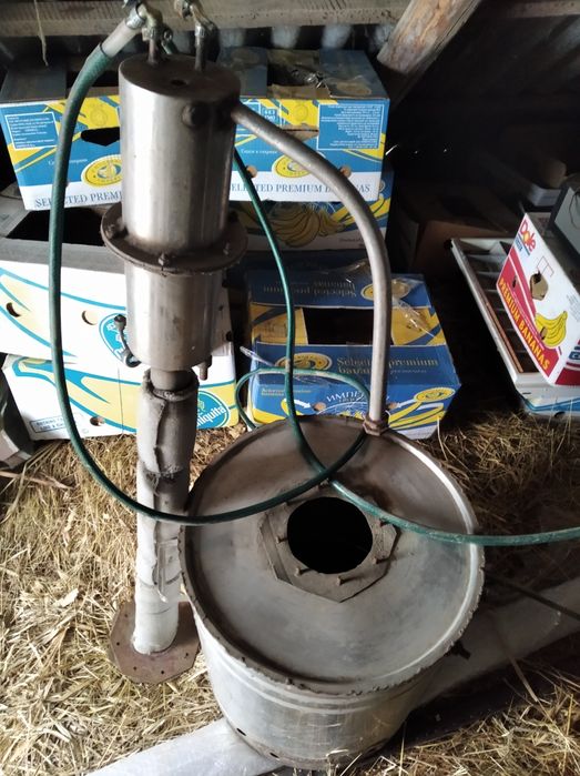 Нержавіюча ємність