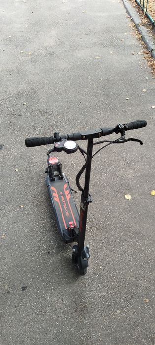 Електросамокат Kaabo Skywalker 8H ECO500