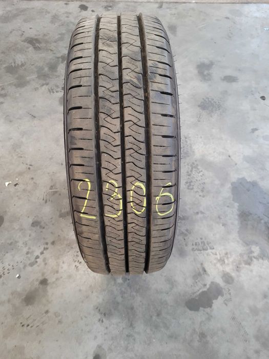 opona kumho 215/ 65 16 c pojedyncza