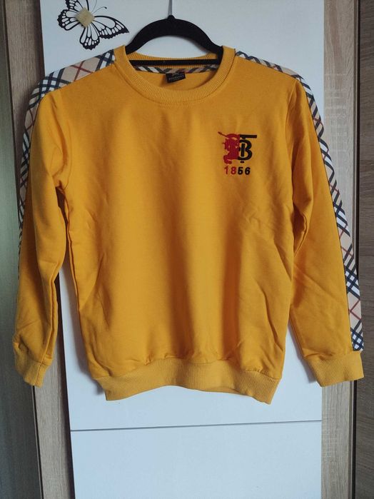 Bluza chłopięca.